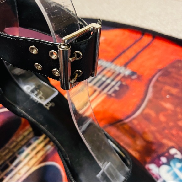 👠Gorgeous Black DIBA Pointed Toe Ankle Strap Stilettos! - Picture 4 of 12